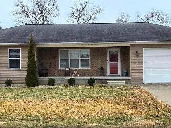 705 Brett Cabel Rd, Washington, IN 47501