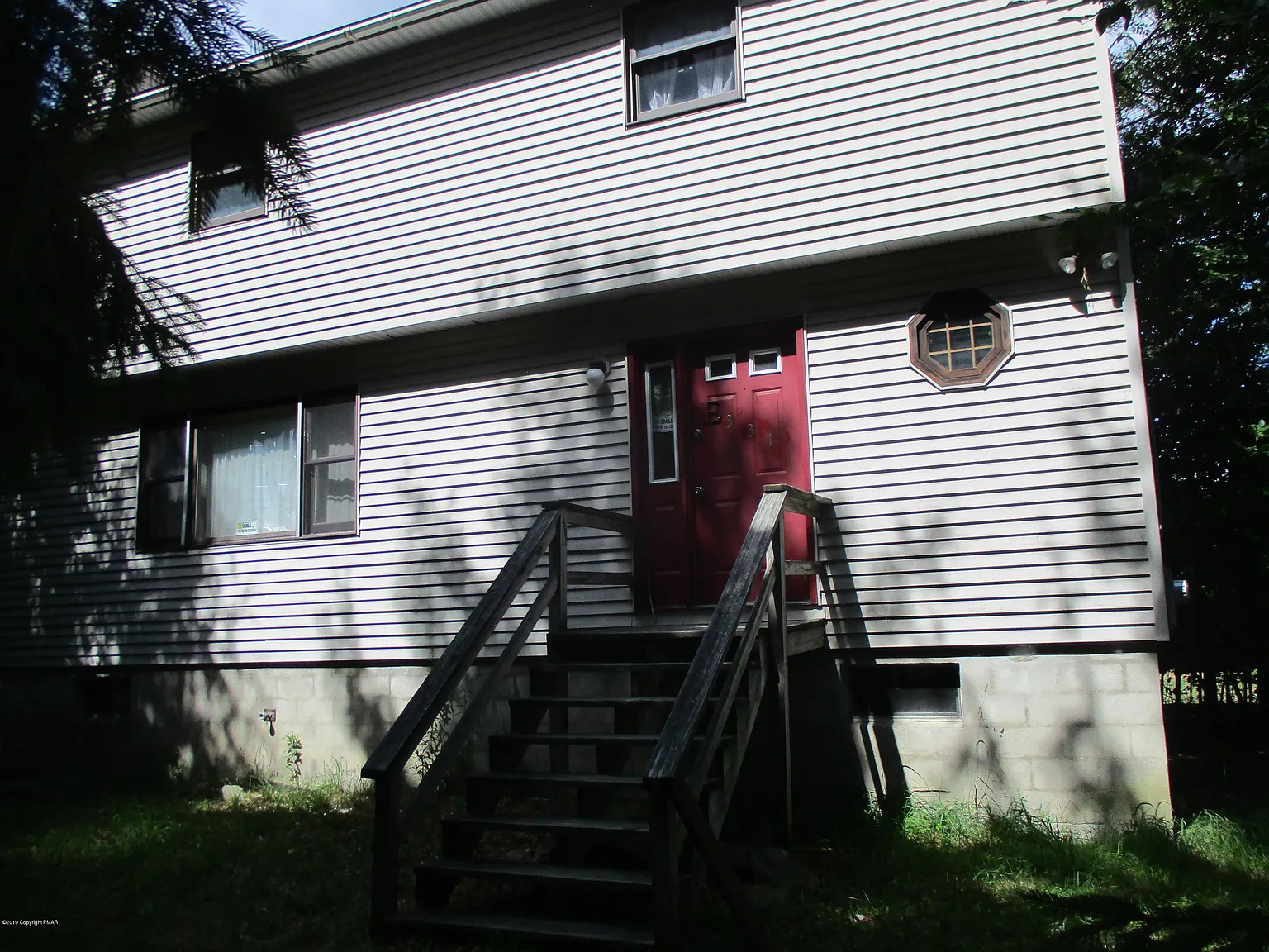 331 Country Place Dr photo 1