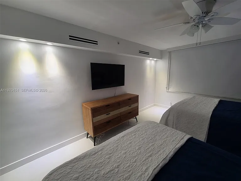 2501 S Ocean Dr #1031 — Photo 13