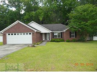 300 Oxford Cir, Rincon, GA 31326