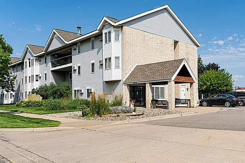 Lynn Court Photo 1