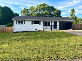 138 Basin Dr, Boiling Springs, SC 29316