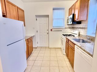 2 S 46th St #1A, Philadelphia, PA 19139