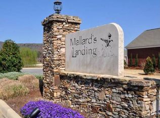 3006 Willow Trace Cir SE, Owens Cross Roads, AL 35763