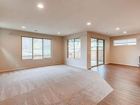 4th image of 8231 31st Street Ct E