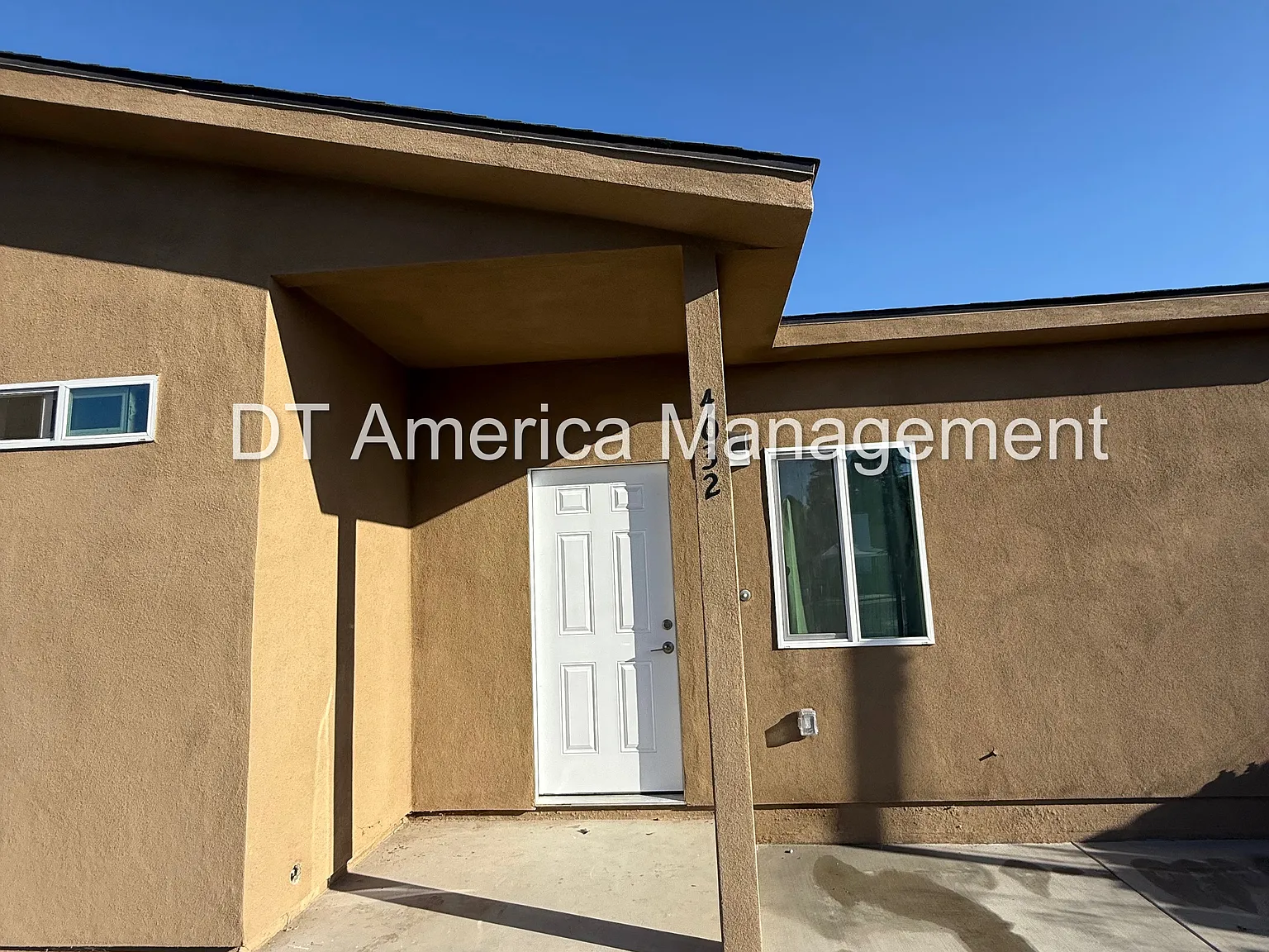 3 bed, 962 sqft, $2,750 — Photo 2