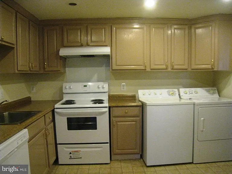 6301 Stevenson Ave #516 — Photo 10