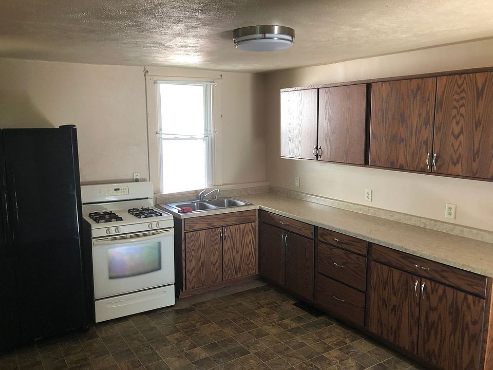 1st image of 1108 W Wall St
