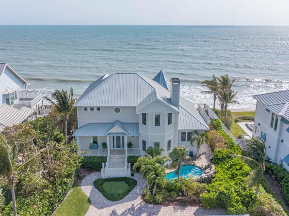 2250 Sanderling Ln, Vero Beach, FL 32963