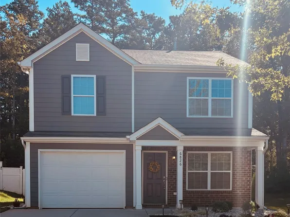 6826 Broad Valley Ct, Charlotte, NC 28216