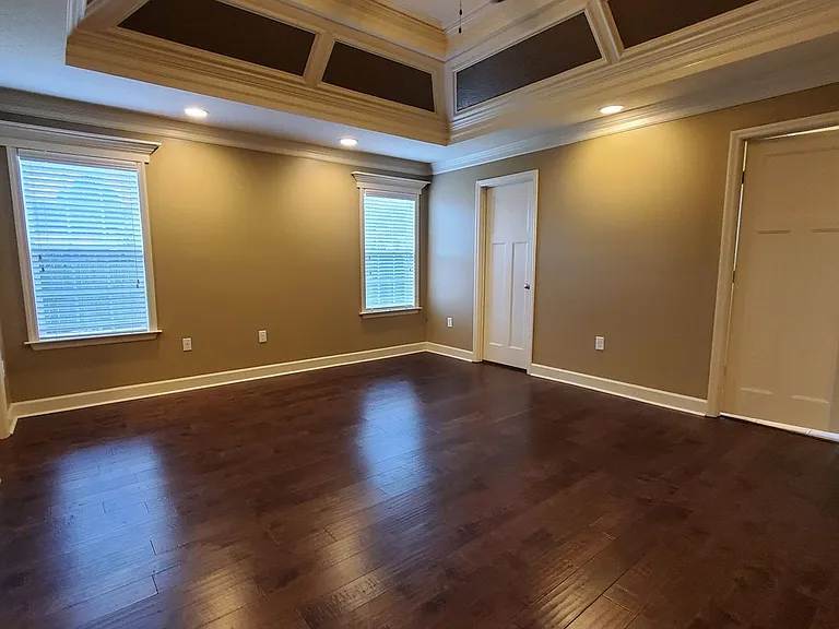 518 Barnside Ln — Photo 7