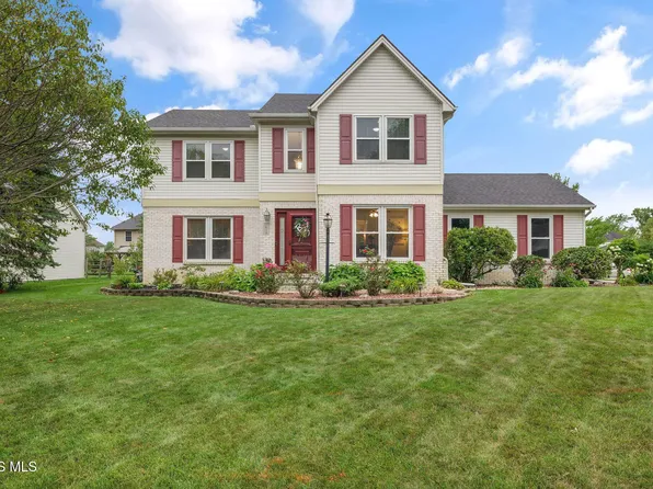 1628 Ridge Cross Rd, Perrysburg, OH 43551