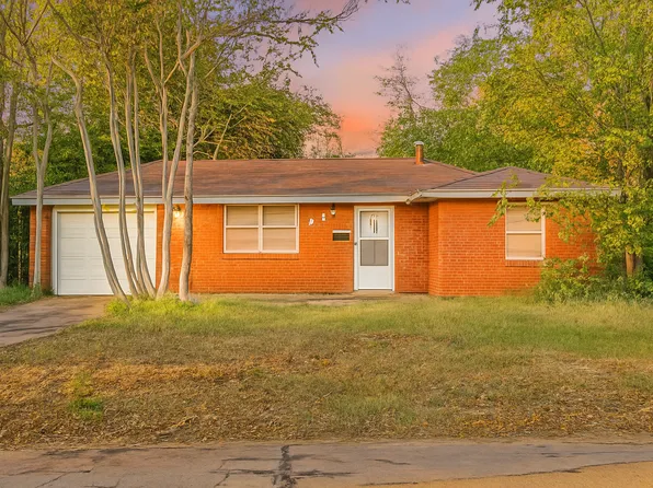 1041 Hickory Ln, Midwest City, OK 73110