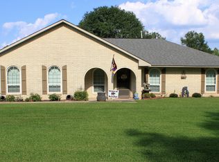 17130 Hubbs Rd, Pride, LA 70770