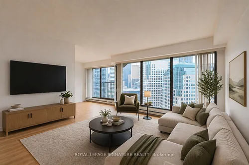 65 Harbour Sq #2109 Photo 1