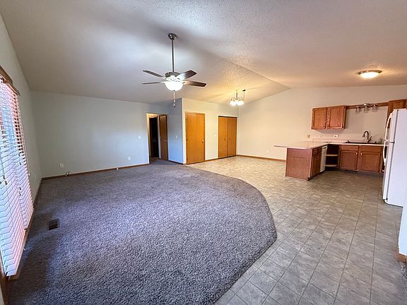 2nd image of 155 Wintergreen Dr