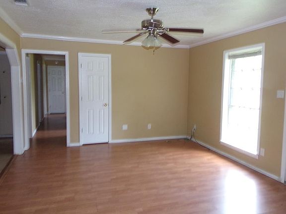 2nd image of 305 Belva Dr