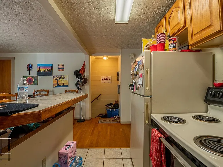 1120-1134 Apollo Pl. — Photo 18