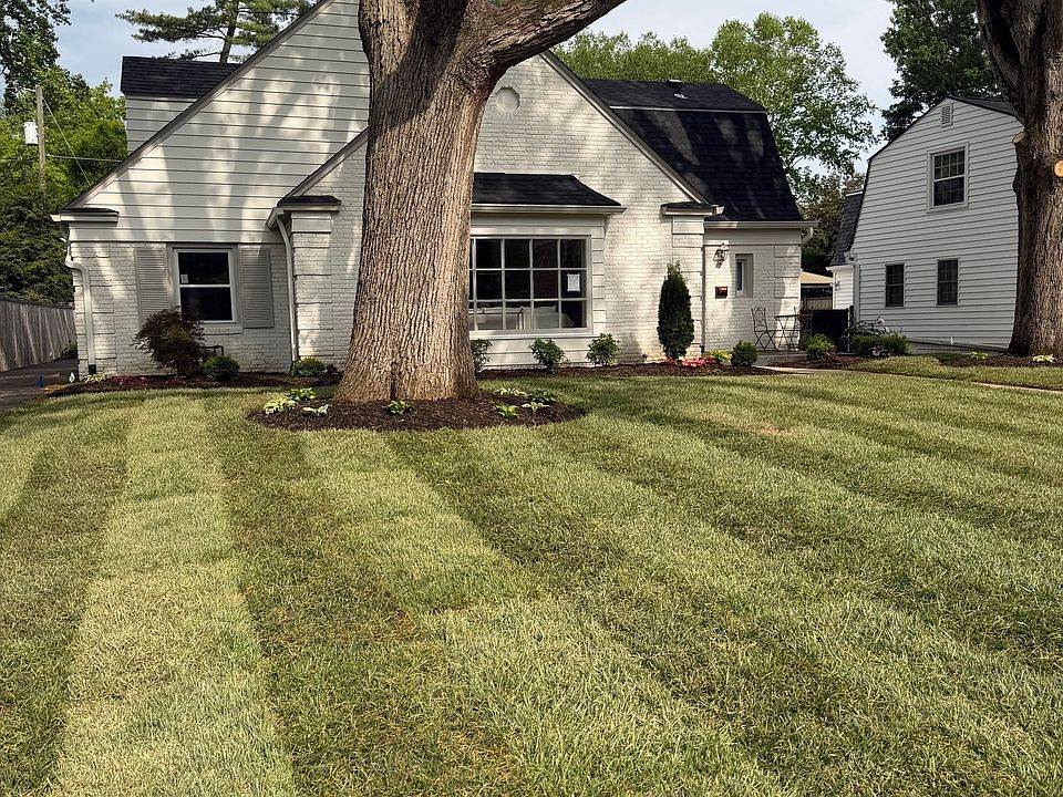 2nd image of 6933 Warwick Rd