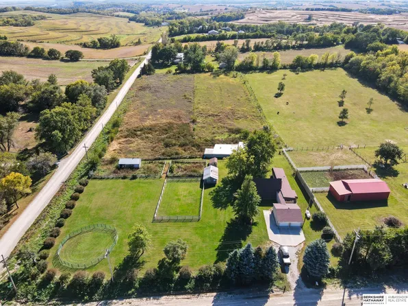 3009 Horning Rd, Plattsmouth, NE 68048