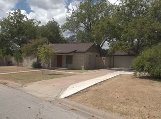 802 S 2nd St, Copperas Cove, TX 76522