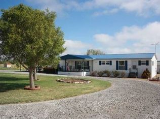 906 S Fm 369, Burkburnett, TX 76354