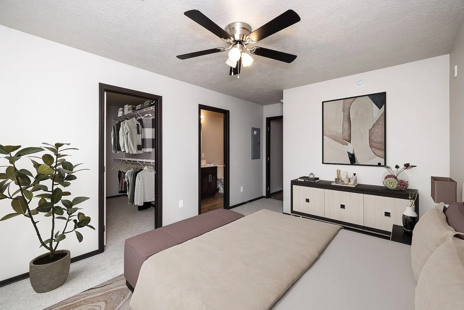 Granite Townhomes — Photo 4