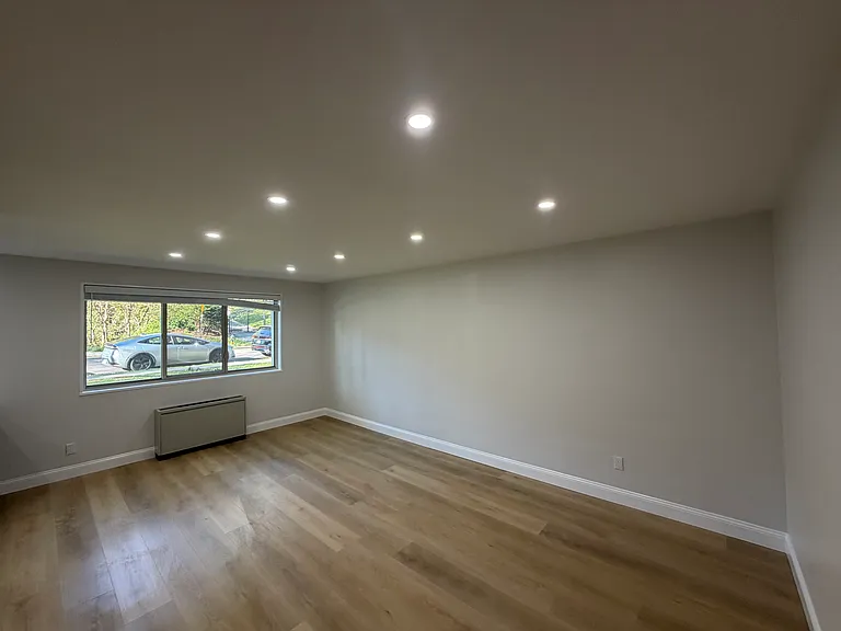 2710 Macomb St NW #204 — Photo 5