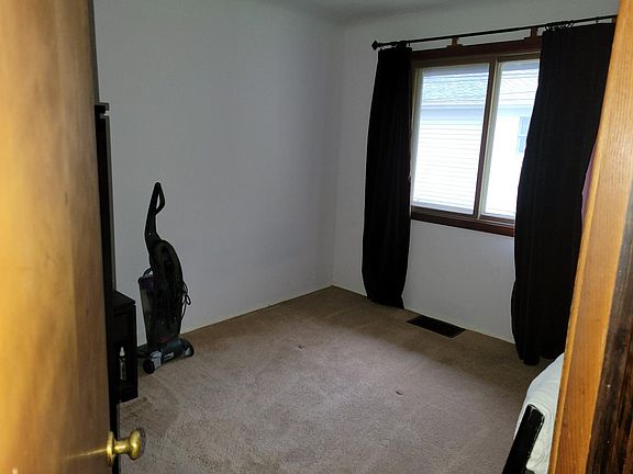 3rd image of 200 Race St #200
