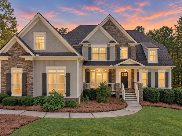 267 Chestnut Oak Ln, Dawsonville, GA 30534