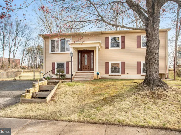 13703 Mahoney Dr, Woodbridge, VA 22193