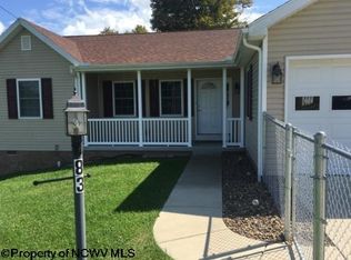 83 Lucretia Ct, Grafton, WV 26354