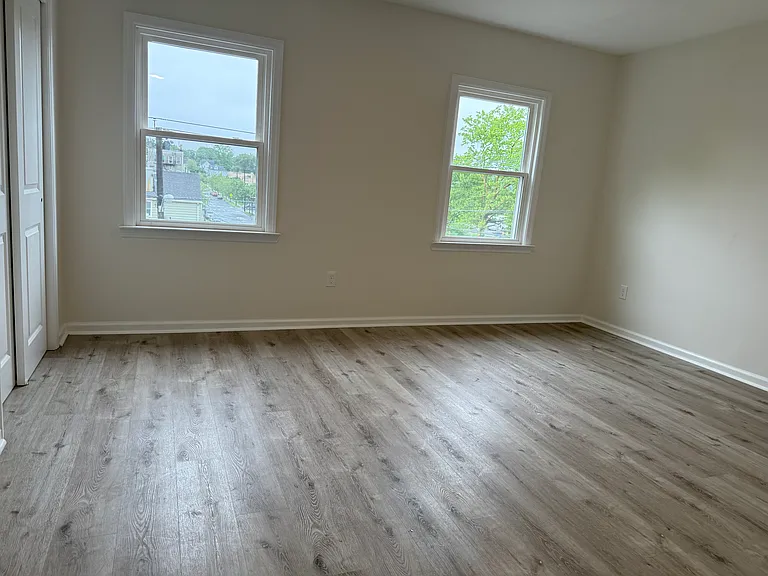 3 Alden St #5 — Photo 5