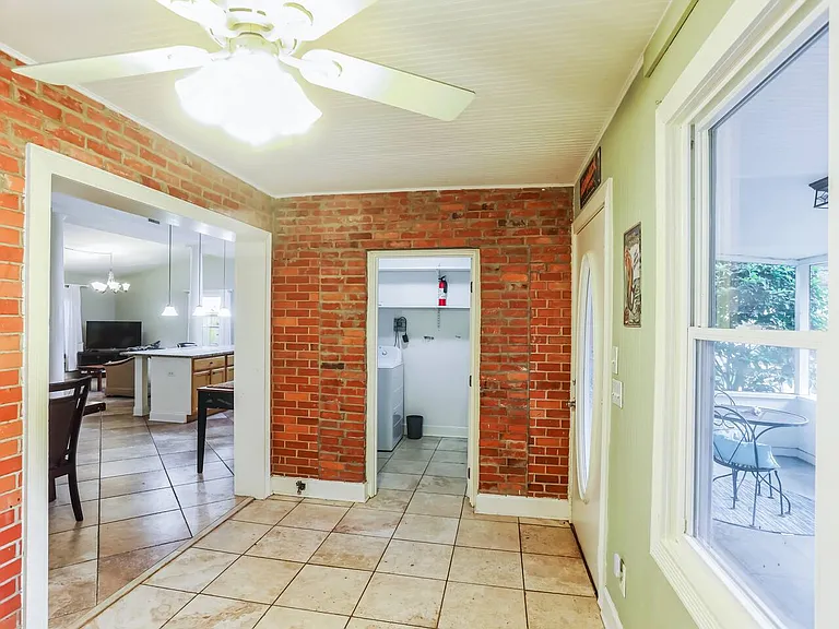 112 Riverview Dr — Photo 29