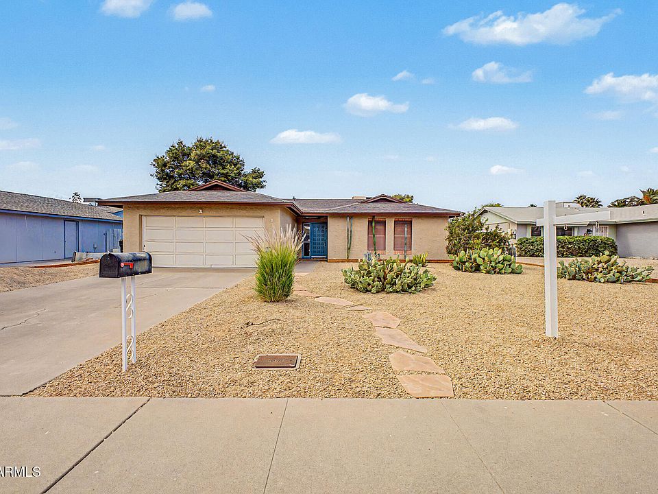 1st image of 3907 E WINDROSE Drive