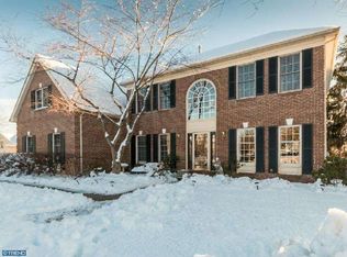 202 Pebble Beach Pl, Blue Bell, PA 19422