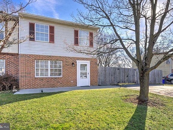 2nd image of 1113 Williamsburg Rd