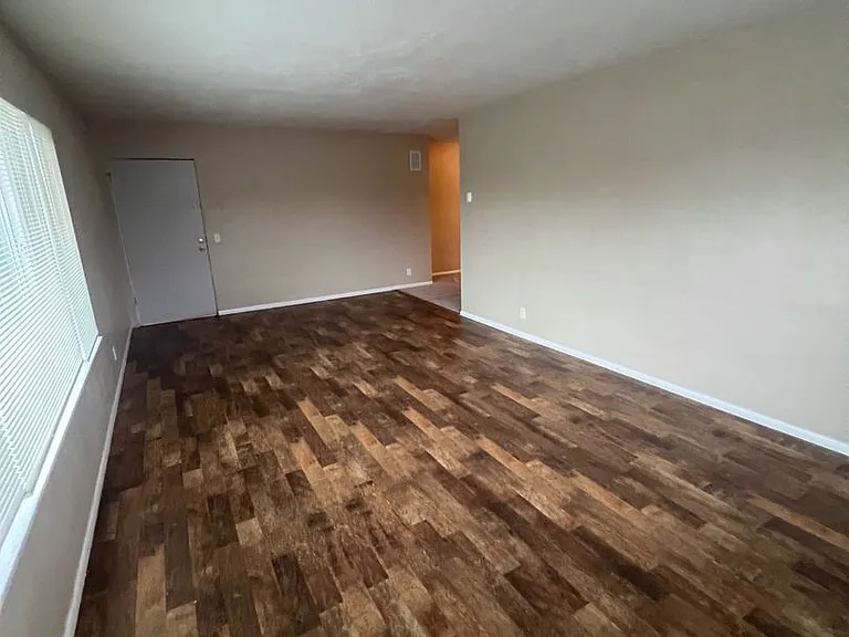 420 E 18th Ave #&-1813 — Photo 5