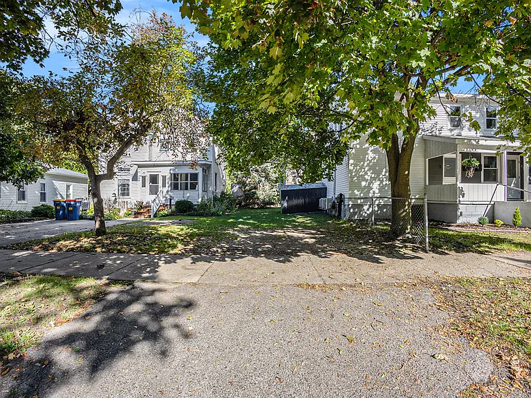 37 Gold Ave NW #2 — Photo 25