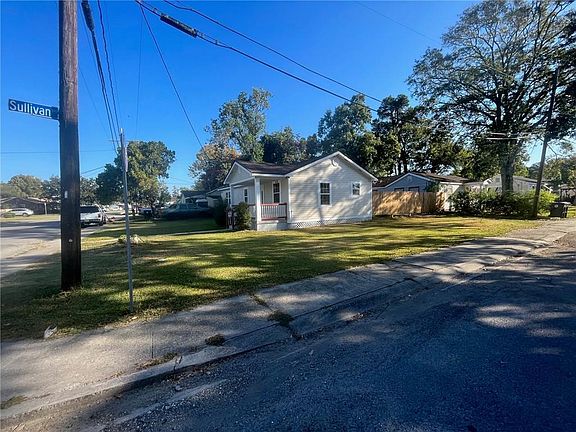 5th image of 410 Huntlee Dr