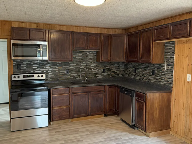 4323 N US Highway 287 — Photo 18