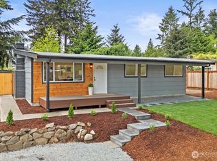 20115 Des Moines Memorial Dr S, Des Moines, WA 98198