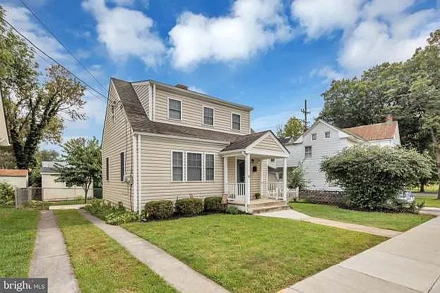 12 W Whitlock Ave — Photo 2