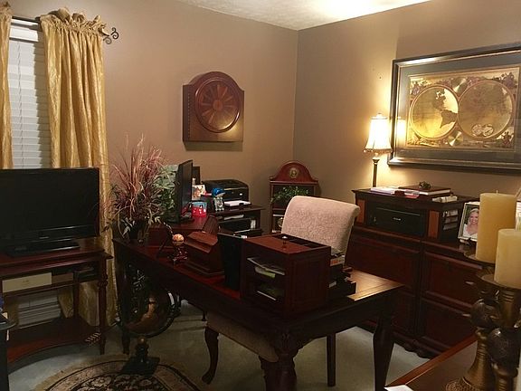 3rd image of 73 Lee Road 437