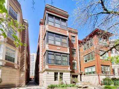 440 W Oakdale Ave #1, Chicago, IL, 60657