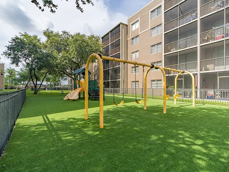 Legacy Lake Vista — Photo 20