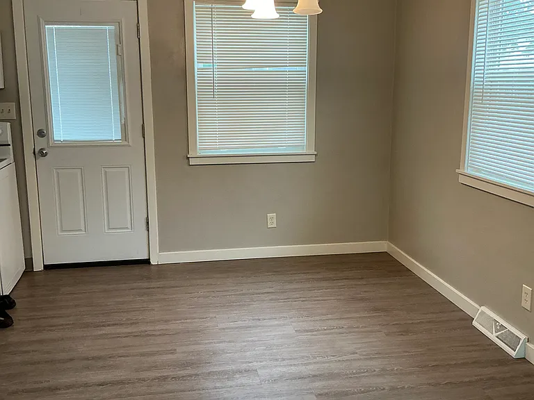 202 N 11th St #202 — Photo 6