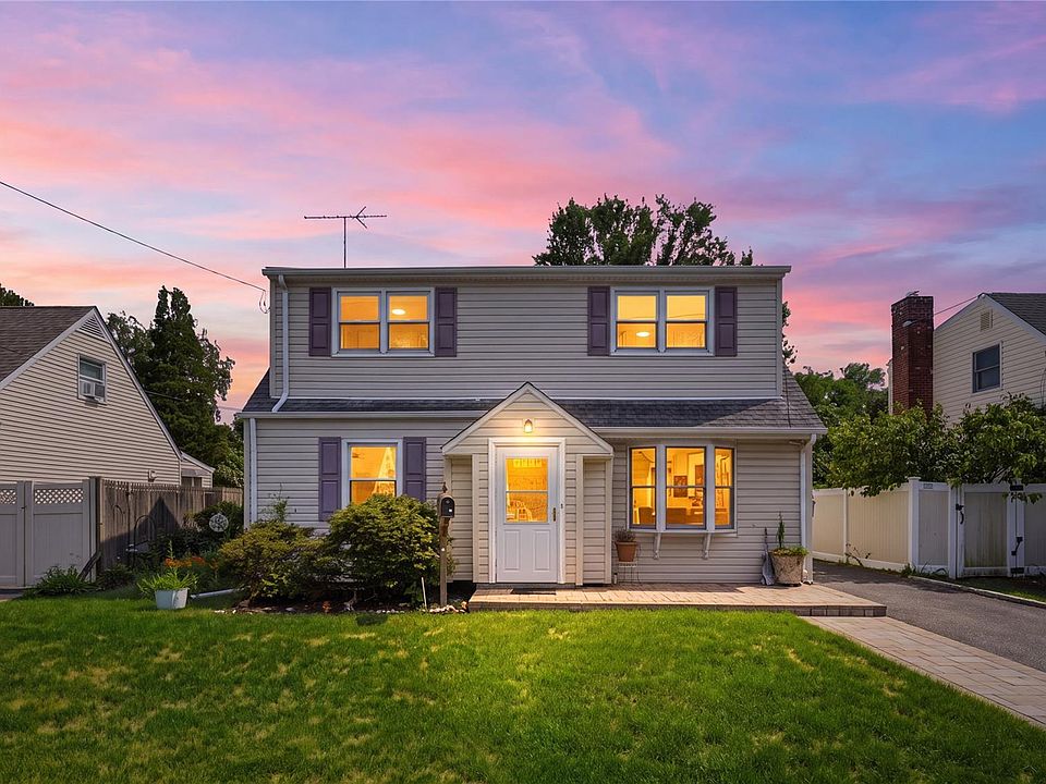 1st image of 43 Nassau Avenue