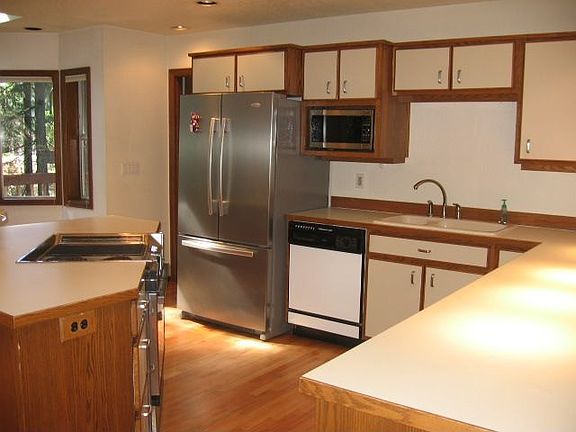 5th image of 5512 77th Avenue Ct W