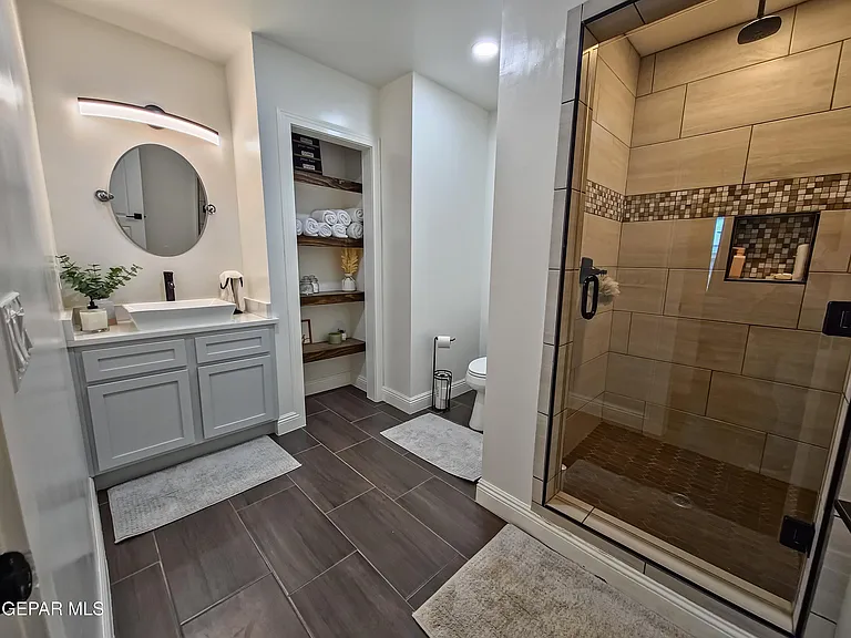 7321 Cuba Dr — Photo 25